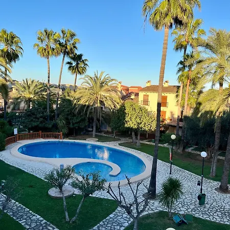 Сasa de vacaciones Adosado En Con Gran Jardin Dénia