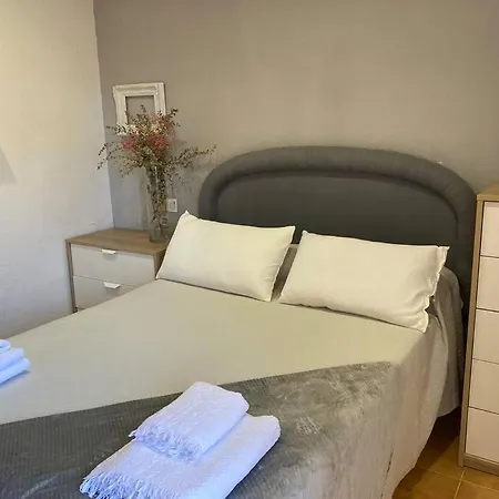 Сasa de vacaciones Adosado En Con Gran Jardin Dénia