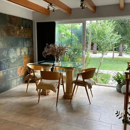 Adosado En Con Gran Jardin Сasa de vacaciones Dénia